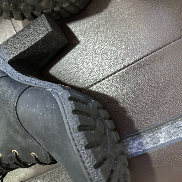 Timberland - Picture 3 of 5